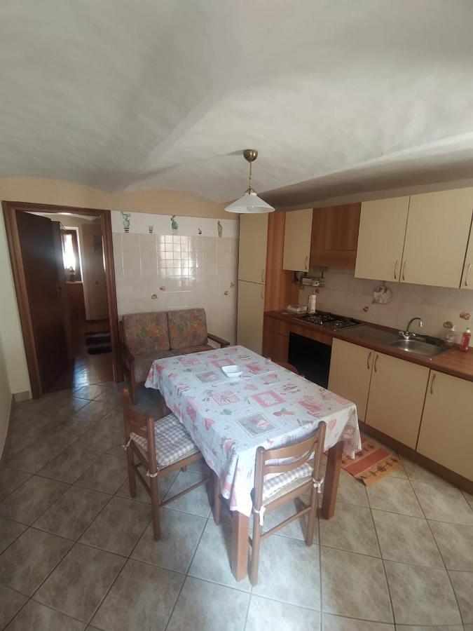 La Casa Di Vitto Appartement Boves Buitenkant foto